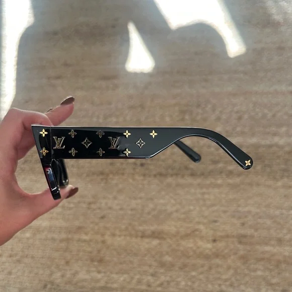 Louis Vuitton Black Sunglasses with Gold Accents - Picture 1 of 5